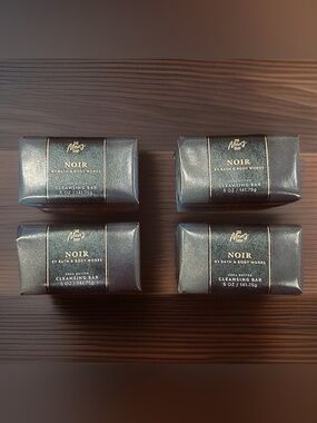 Bath & Body Works Noir Shea Butter Cleansing Bar 5 oz. 4 pack